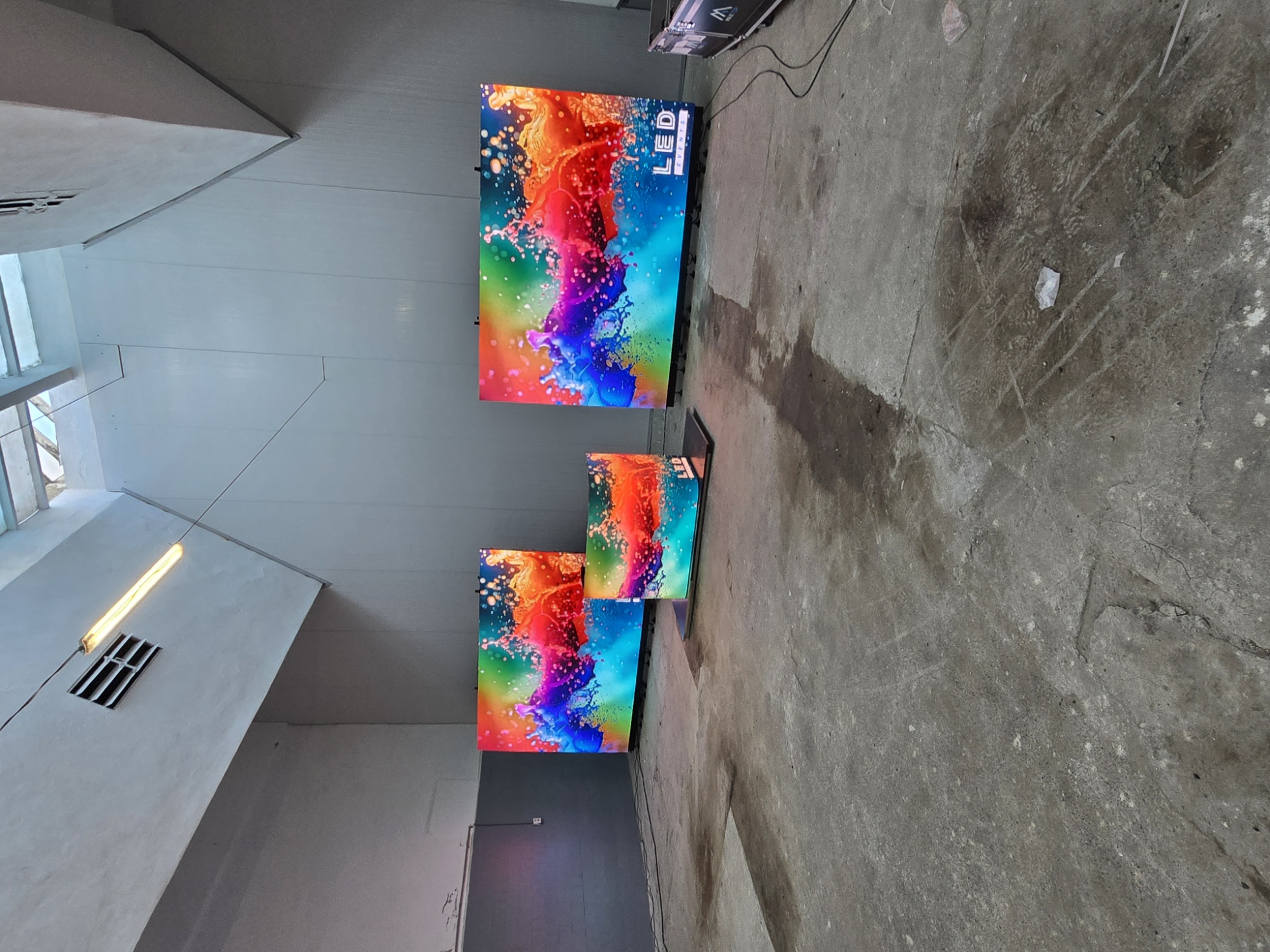 Ecrane LED mobile pentru inchiriere si vanzare