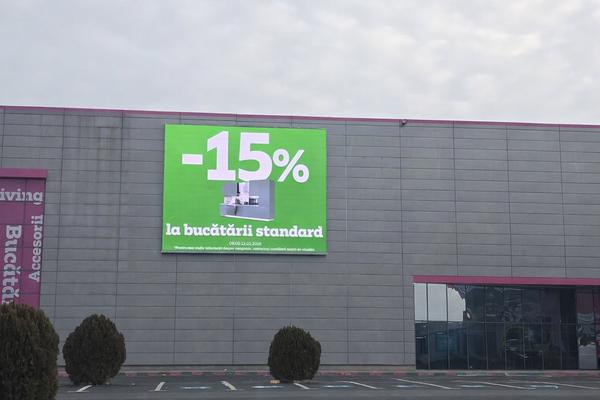 Ecran LED fatada cladire P3