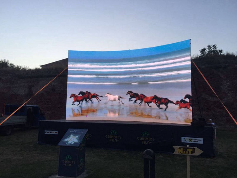 Ecrane LED rental second-hand pentru evenimente