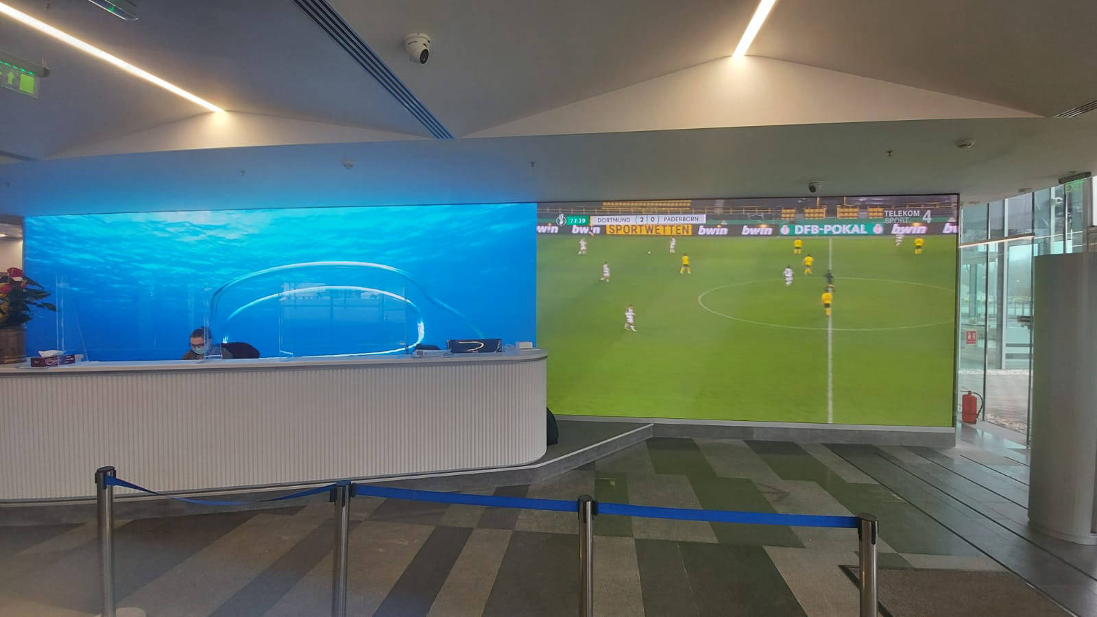 Ecran P2,5mm interior